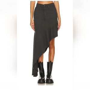 SNACKS! The Crinkle Cut Skirt in Faded Black-MOTHER Size 24